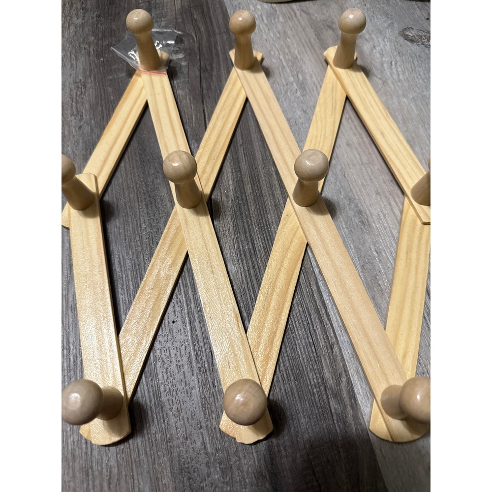Natural Wood Accordion Expandable Wall Rack 10 Peg Hat Coat Hanger Organizer